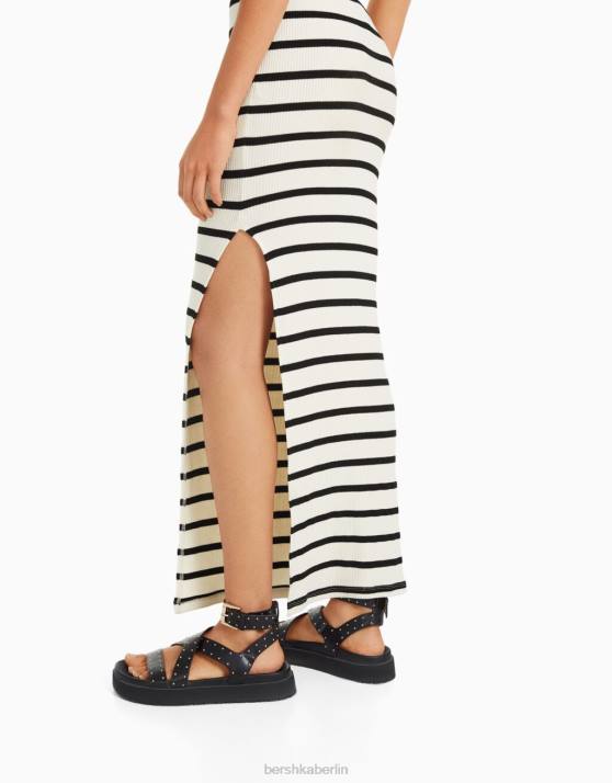 Creme Bershka Frauen gestreifter Midirock H00J2035