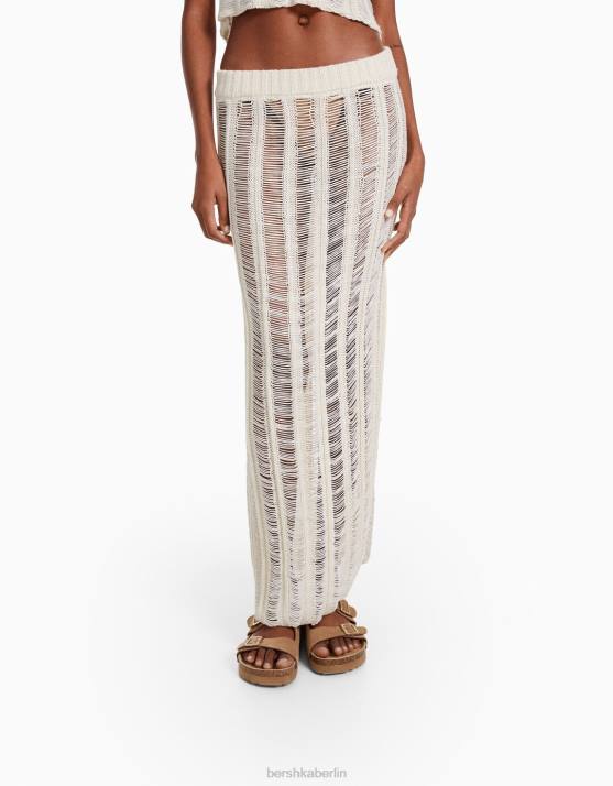 Creme Bershka Frauen langer, offen gestrickter Rock H00J959