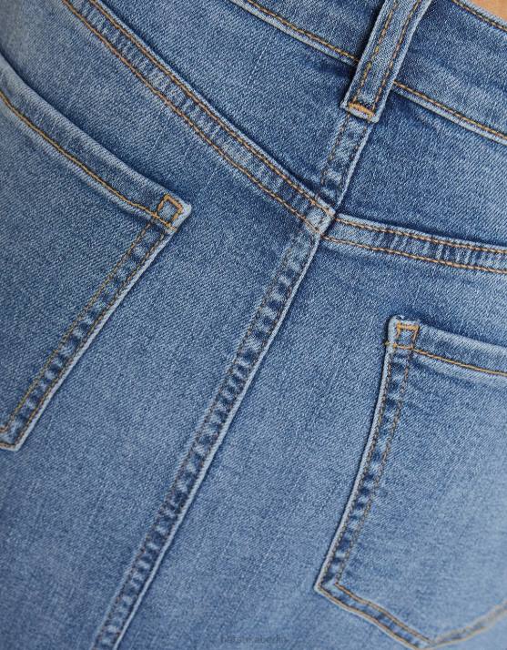 blau verwaschen Bershka Frauen Relax-Fit-Jeans-Langrock H00J1615