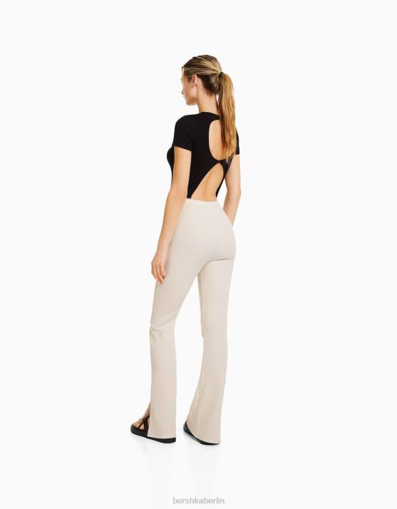 Creme Bershka Frauen ausgestellte Ottoman-Hose H00J1481