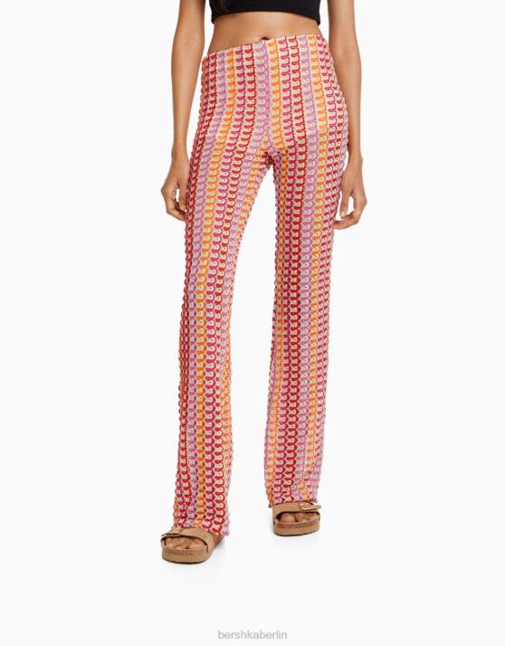 Koralle Bershka Frauen ausgestellte Strickhose H00J1858