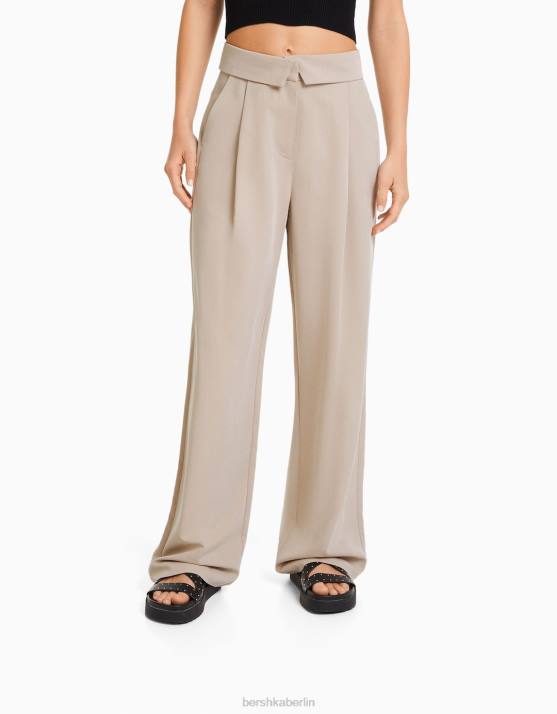 Sand Bershka Frauen maßgeschneiderte Hose mit umgeschlagener Taille H00J1428