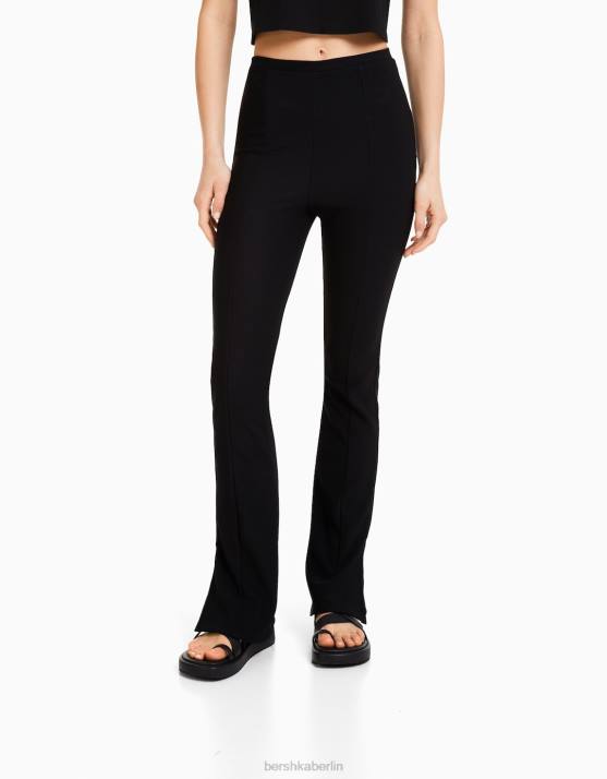 Schwarz Bershka Frauen ausgestellte Ottoman-Hose H00J1480