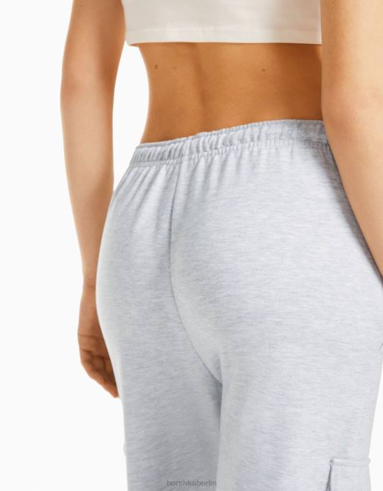 grau Bershka Frauen Jogginghose mit Taschen H00J1484