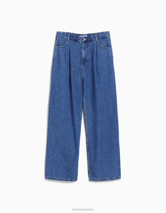Blau Bershka Frauen 90er-Jahre-Jeans mit Falten H00J1591