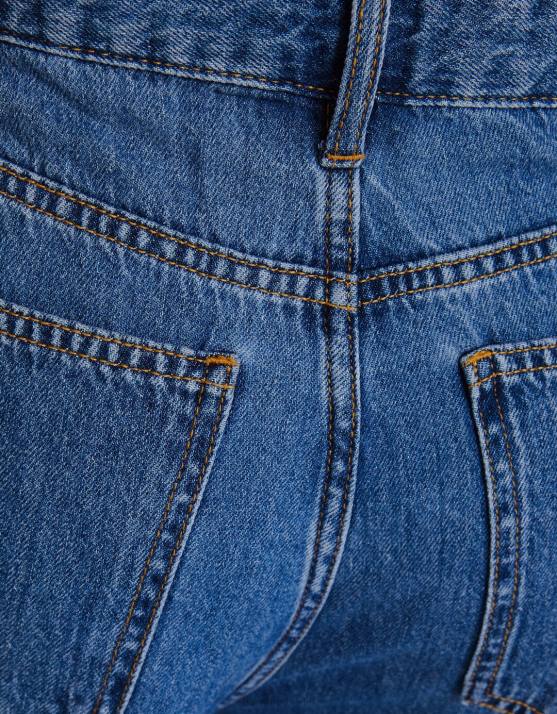Blau Bershka Frauen 90er-Jahre-Jeans mit Falten H00J1591