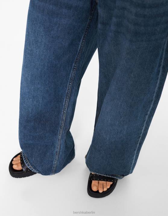 Blau Bershka Frauen Jeans mit weitem Bein H00J1487
