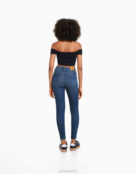 Blau Bershka Frauen Super-High-Rise-Röhrenjeans H00J1501