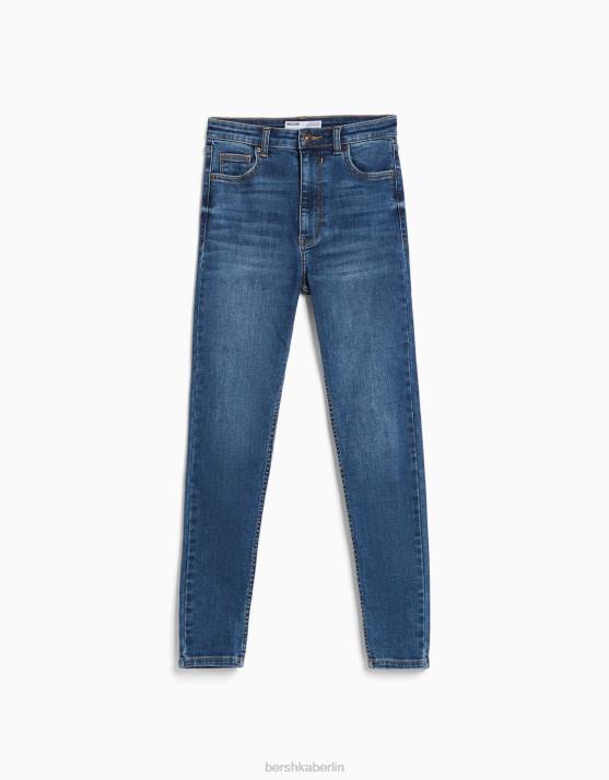 Blau Bershka Frauen Super-High-Rise-Röhrenjeans H00J1501