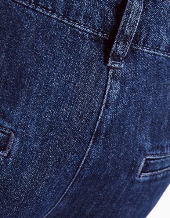 Blau Bershka Frauen maßgeschneiderte Jeans H00J1540