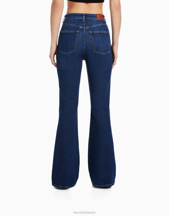 Marine Bershka Frauen Schlagjeans H00J1510