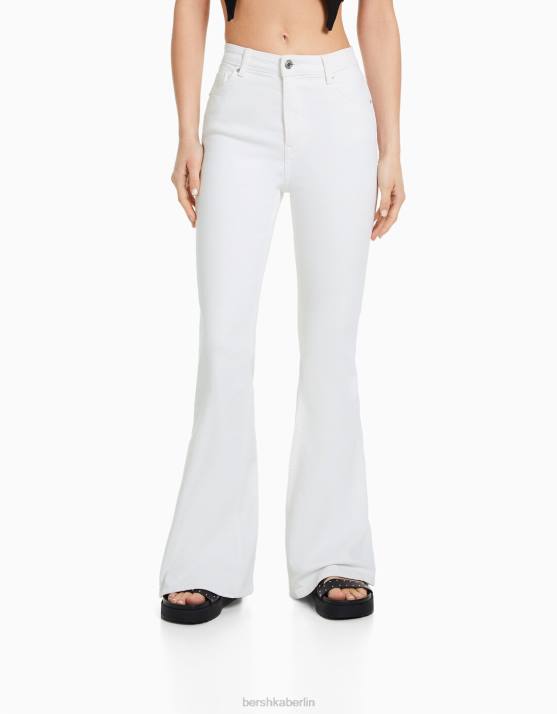 Weiss Bershka Frauen Schlagjeans H00J1509