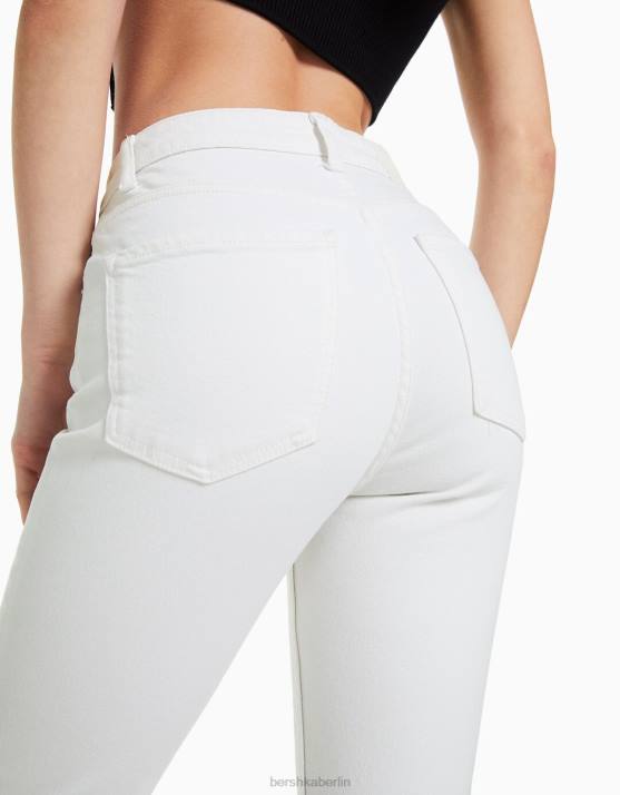 Weiss Bershka Frauen Schlagjeans H00J1509