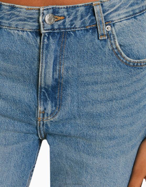 blau verwaschen Bershka Frauen Gerade geschnittene Jeans H00J1523
