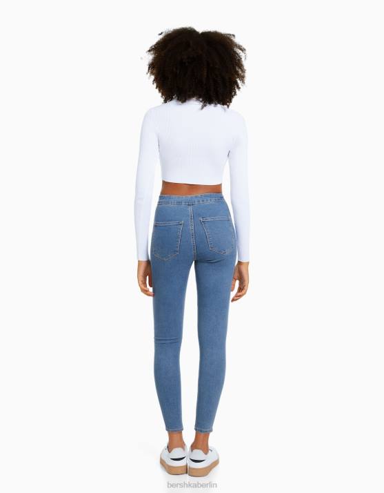 exklusiv Bershka Frauen Jeans-Leggings mit superhohem Bund H00J1588