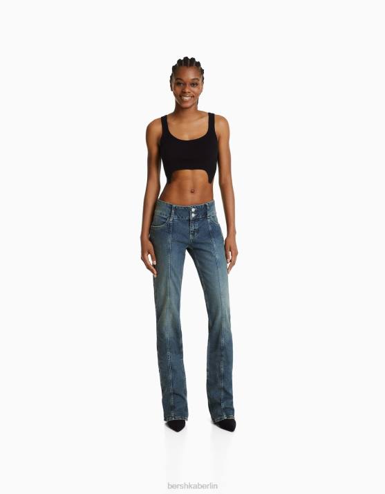 hellblau Bershka Frauen Ausgebleichte, tief sitzende Bootcut-Schlagjeans H00J1585