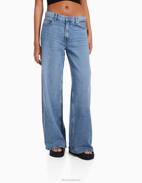hellblau Bershka Frauen Jeans mit weitem Bein H00J1504