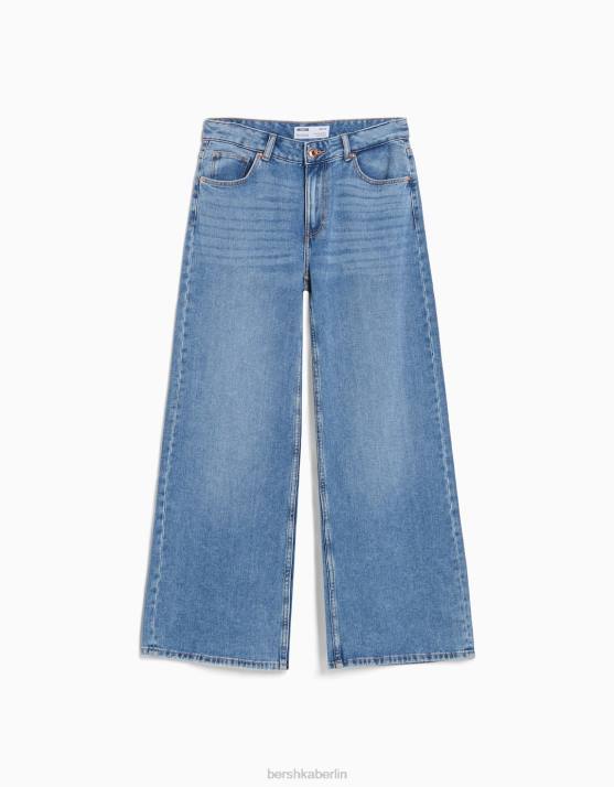 hellblau Bershka Frauen Jeans mit weitem Bein H00J1504