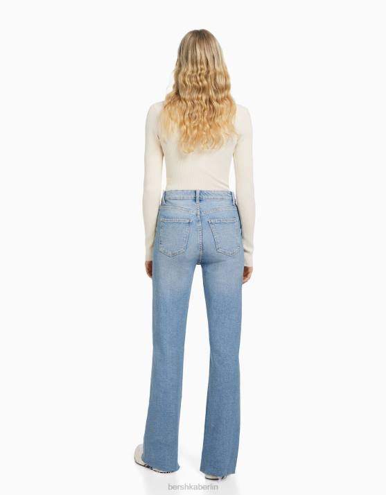 hellblau Bershka Frauen Komfortjeans mit Seitenschlitz H00J1568
