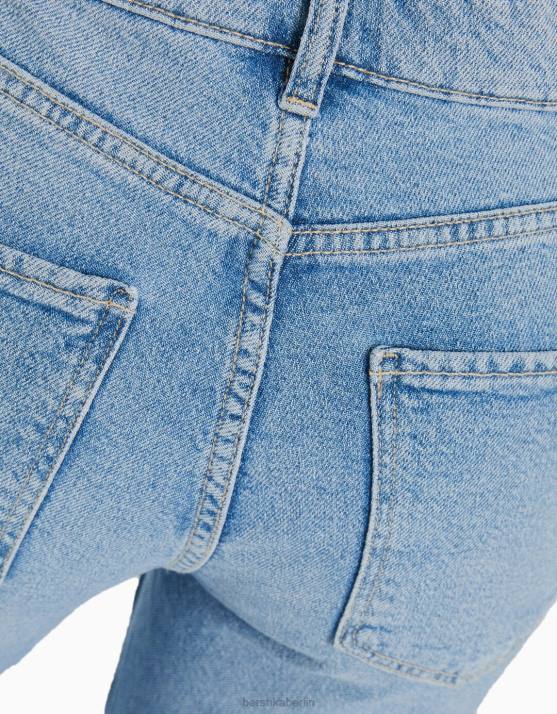 hellblau Bershka Frauen Komfortjeans mit Seitenschlitz H00J1991