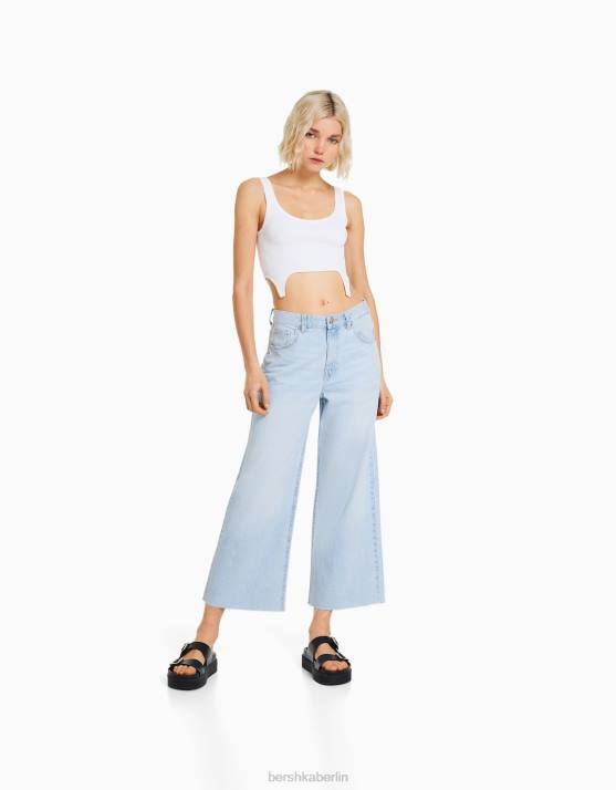 hellblau Bershka Frauen Kurze Jeans mit weitem Bein H00J1515