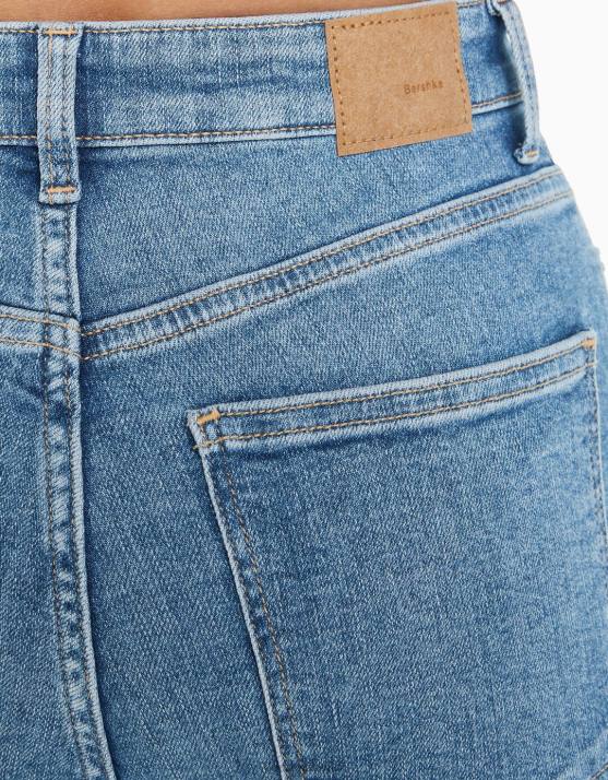 hellblau Bershka Frauen Schlagjeans H00J1492