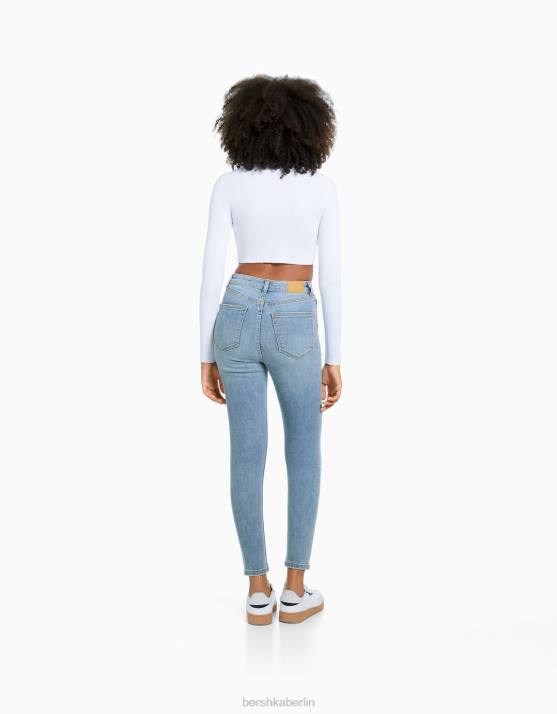 hellblau Bershka Frauen Super-High-Rise-Röhrenjeans H00J1503