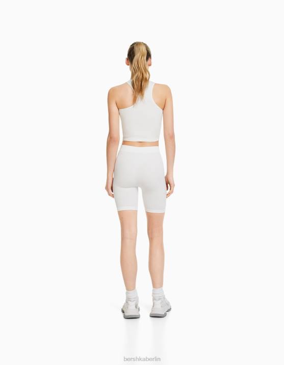 Creme Bershka Frauen Nahtlose, gerippte Leggings-Shorts H00J1703