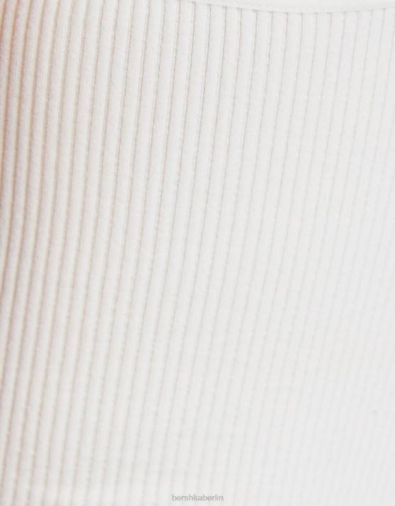 Creme Bershka Frauen Nahtlose, gerippte Leggings-Shorts H00J1703