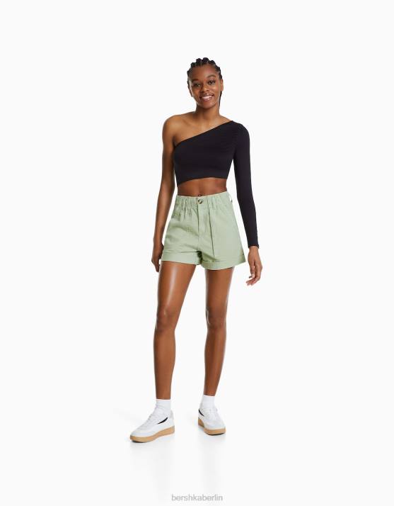 Grün Bershka Frauen Bermudashorts aus Paperbag-Baumwolle H00J1688