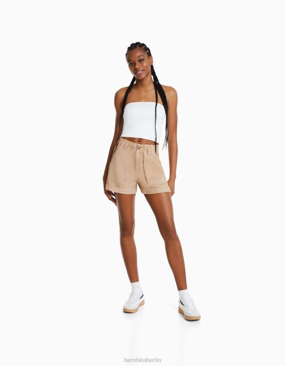 Kamel Bershka Frauen Bermudashorts aus Paperbag-Baumwolle H00J1690