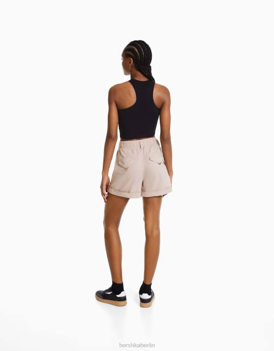 Rosa Bershka Frauen Bermudashorts aus Paperbag-Baumwolle H00J1689
