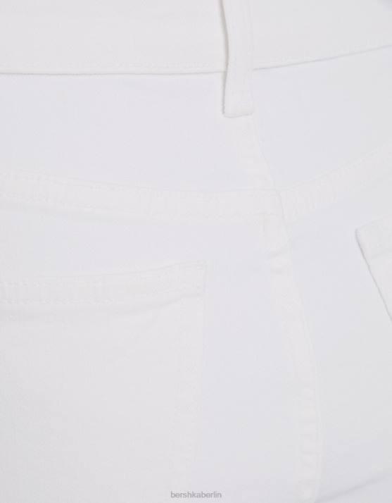 Weiss Bershka Frauen Krempel-Jeansshorts H00J1727