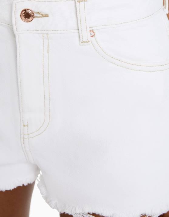 Weiss Bershka Frauen Vintage-Jeansshorts mit Rissen H00J1718