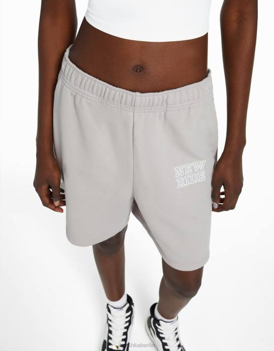 grau Bershka Frauen Plüsch-Baumwollshorts H00J1729