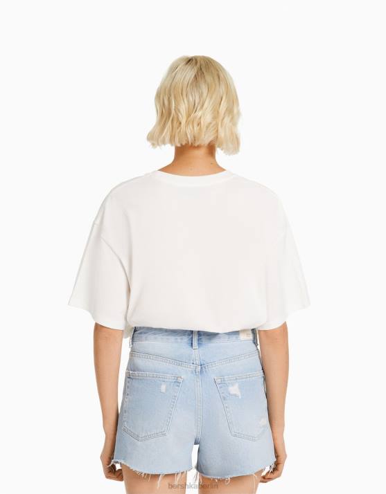 hellblau Bershka Frauen zerrissene Jeansshorts mit Taschen H00J1712