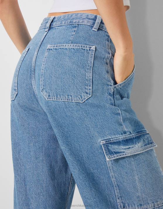Blau Bershka Frauen Cargo-Jeans mit weitem Bein H00J1340