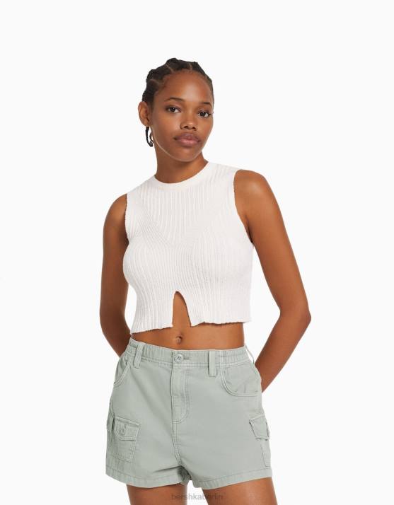 Grün Bershka Frauen Multi-Cargo-Shorts aus Baumwolle H00J1381
