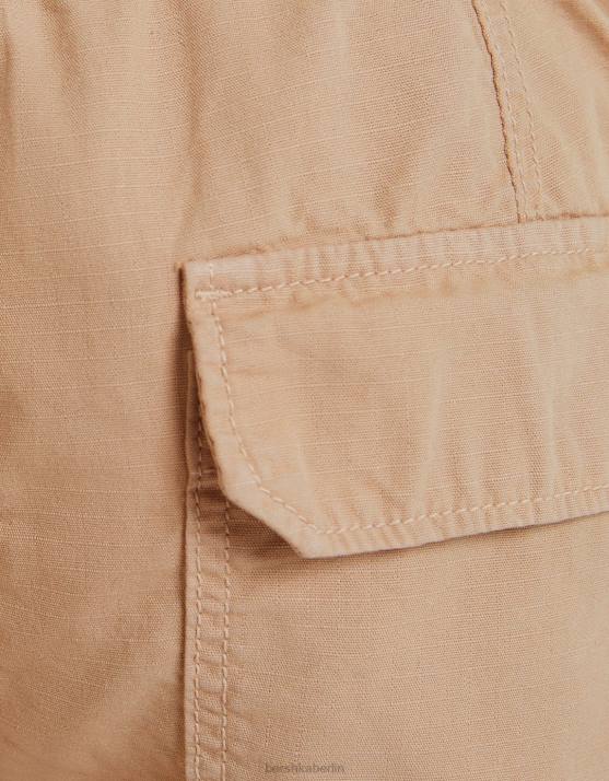 Kamel Bershka Frauen Cargohose mit Kordelzug H00J1335