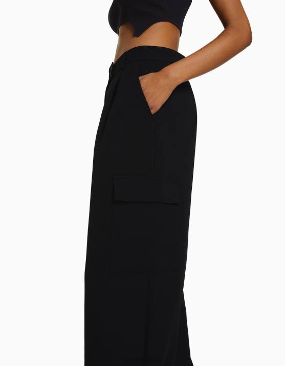 Schwarz Bershka Frauen maßgeschneiderte Cargo-Jogger H00J1354