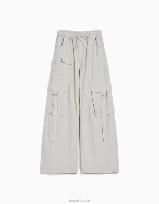 exklusiv Bershka Frauen Rustikale Oktopus-Cargohose H00J1309