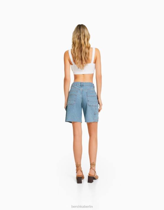 hellblau Bershka Frauen Carpenter-Denim-Bermudashorts H00J1392