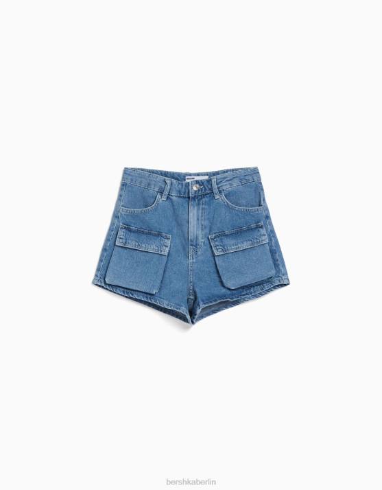hellblau Bershka Frauen Denim-Cargo-Shorts H00J1374