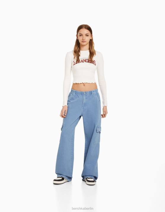 hellblau Bershka Frauen Gerade geschnittene Twill-Cargohose mit elastischem Bund H00J1395