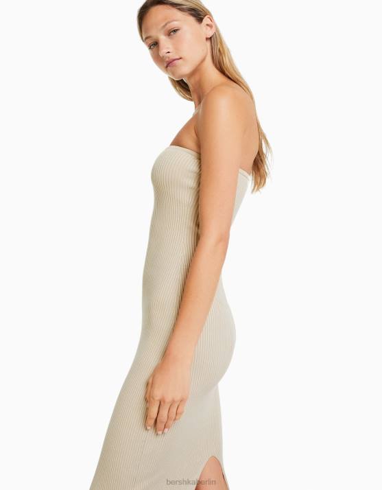Beige Bershka Frauen Midikleid mit Bandeau-Ausschnitt H00J42