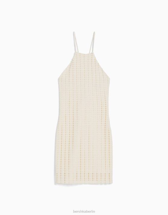 Creme Bershka Frauen Gehäkeltes Neckholder-Minikleid H00J4099