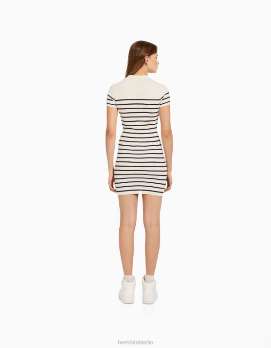 Creme Bershka Frauen Kurzärmliges Minikleid mit Polokragen H00J266