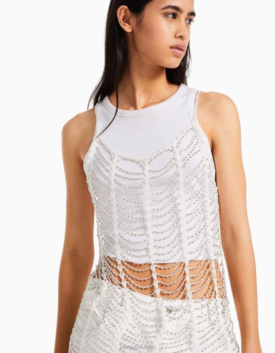 Creme Bershka Frauen Minikleid aus Netzstoff mit Trägern und Strasssteinen H00J140