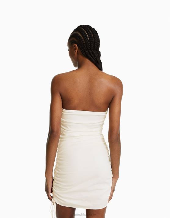 Creme Bershka Frauen Tailliertes Minikleid mit geraffter Seite H00J226