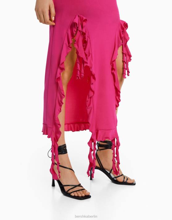 Fuchsie Bershka Frauen langes, schulterfreies Kleid mit Rüschen H00J33